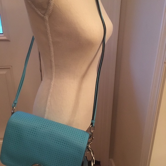 Coach Perforated Legacy Crossbody Tassel+Wallet - Picture 8 of 8